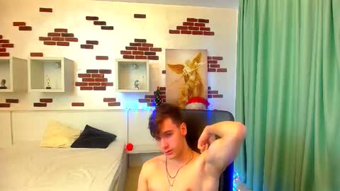 BradyFlint online show from December 22, 7:49 am