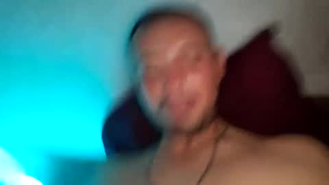 brandongouas1999 online show from May 25, 6:41 am