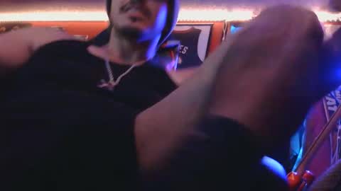 Kyngmaxk online show from December 3, 5:35 am