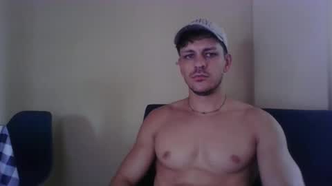 braziliangoodboy online show from March 29, 7:14 pm