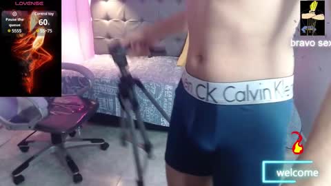 Esteban online show from March 1, 3:43 am