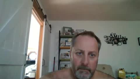 hey online show from October 3, 7:19 pm