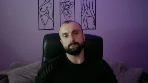 brindlefly69 online show from May 27, 10:34 am