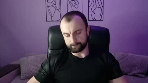 brindlefly69 online show from February 17, 12:04 pm