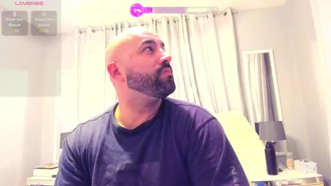 Brokenmike online show from October 25, 6:26 am