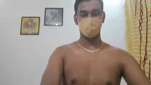 brownguy2505 online show from November 11, 2:44 pm