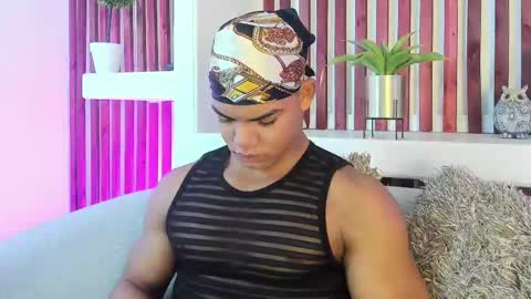 bruce_stroud online show from October 10, 11:26 am