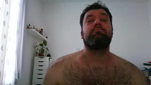 Snapshot of brucemf chatting on October 9, 3:28 pm Bruce online show from October 9, 3:28 pm