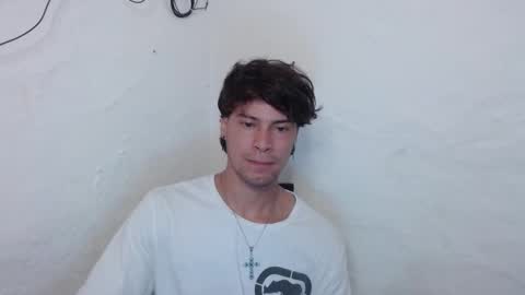 Snapshot of brucewayne1_ chatting on September 23, 4:06 pm brucewayne1_ online show from September 23, 4:06 pm