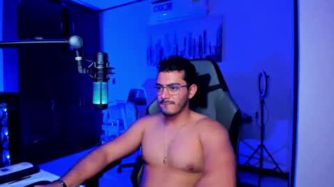 Bruno online show from November 13, 3:44 am