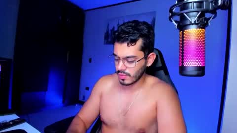 Snapshot of bruno_diaz31 chatting on January 9, 5:34 am Bruno online show from January 9, 5:34 am