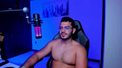 Snapshot of bruno_diaz31 chatting on October 6, 2:05 am Bruno online show from October 6, 2:05 am