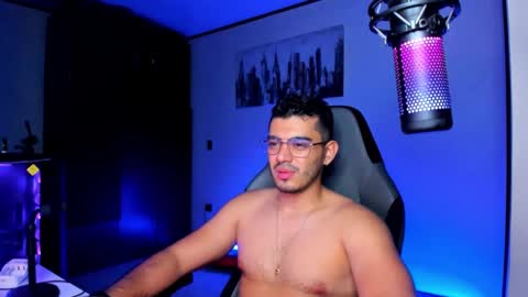 Snapshot of bruno_diaz31 chatting on February 26, 2:59 am Bruno online show from February 26, 2:59 am