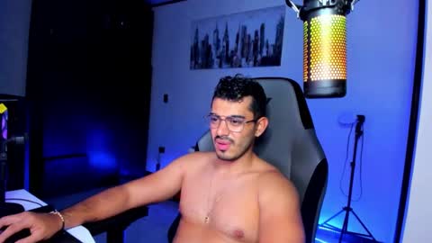 Snapshot of bruno_diaz31 chatting on February 6, 5:46 am Bruno online show from February 6, 5:46 am