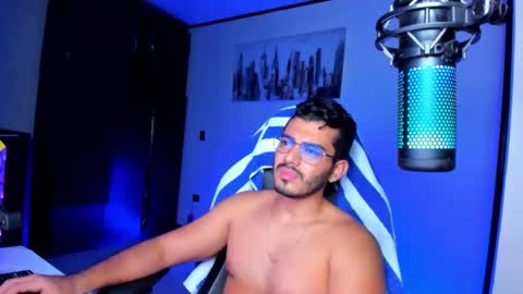 Snapshot of bruno_diaz31 chatting on January 8, 2:57 am Bruno online show from January 8, 2:57 am