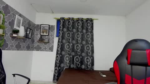 bruno_snow online show from October 16, 4:20 am