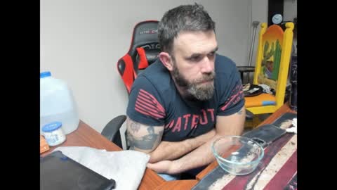 BRUTALMASTER1983 online show from December 3, 6:13 am