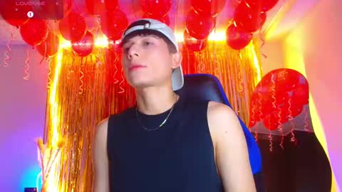 Snapshot of bryam_hot chatting on September 15, 2:03 am BRYAM INDEPENDENT MODEL online show from September 15, 2:03 am