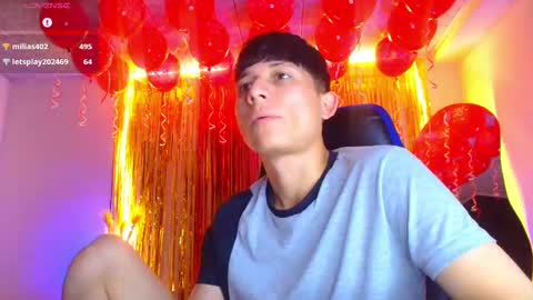 Snapshot of bryam_hot chatting on September 13, 1:39 am BRYAM INDEPENDENT MODEL online show from September 13, 1:39 am