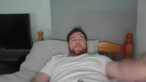 Snapshot of bubblensuck13 chatting on February 23, 7:25 pm bubblensuck13 online show from February 23, 7:25 pm