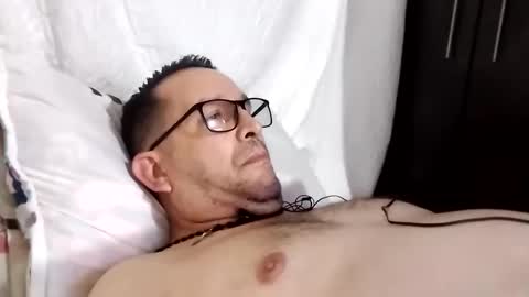 buchs32 online show from October 21, 5:54 am