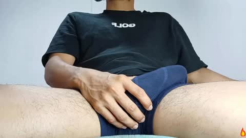 Snapshot of buckbigdick chatting on December 20, 12:49 pm buckbigdick online show from December 20, 12:49 pm