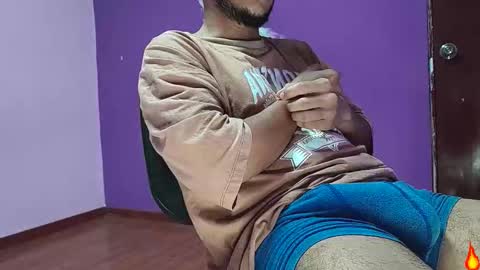 Snapshot of buckbigdick chatting on October 7, 10:19 am buckbigdick online show from October 7, 10:19 am