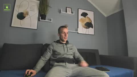 Buddy online show from September 30, 5:35 am
