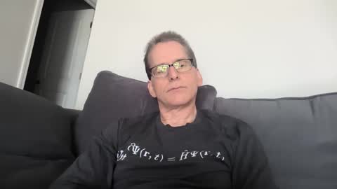 budman004 online show from April 18, 7:40 pm