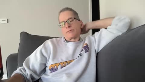 budman004 online show from November 16, 4:42 pm