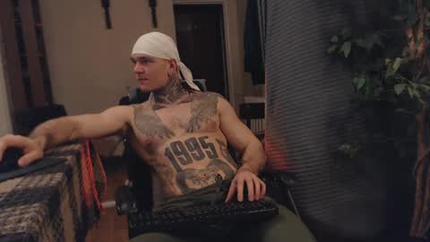 Dmitriy  online show from February 17, 10:14 pm