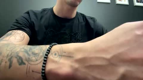 burnmat94 online show from November 22, 9:25 pm