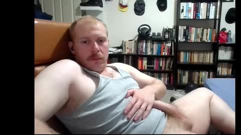 bushmate92 online show from December 17, 9:27 am