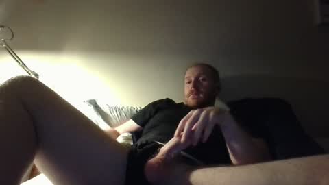 Snapshot of bushmate92 chatting on December 5, 12:44 pm bushmate92 online show from December 5, 12:44 pm