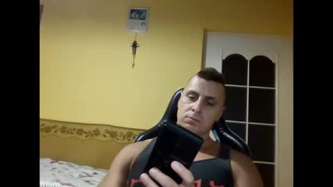 Snapshot of bzykacz1988 chatting on September 21, 12:22 am bzykacz1988 online show from September 21, 12:22 am