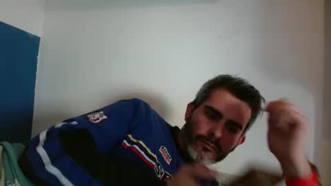 Collin Farrel online show from February 13, 9:30 am