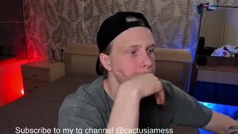 James online show from October 11, 8:35 pm