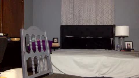 Snapshot of cajunyellowdaddy chatting on October 9, 4:28 am cajunyellowdaddy online show from October 9, 4:28 am