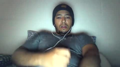 Snapshot of calipso1222 chatting on February 16, 8:00 pm calipso1222 online show from February 16, 8:00 pm