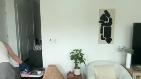 Daddy online show from April 12, 10:11 pm