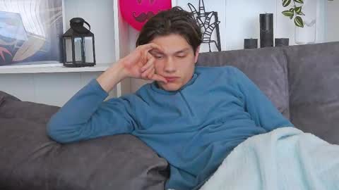 Calvin online show from February 24, 6:49 am