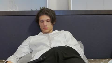 Calvin online show from January 4, 9:31 pm