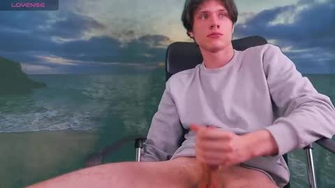 Calvin online show from March 6, 8:48 pm