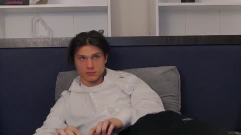 Calvin online show from January 3, 8:01 pm