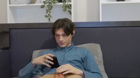 Calvin online show from January 28, 7:32 pm