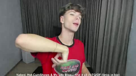 Hey I am Calvin  online show from October 10, 2:11 pm