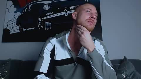 Calvin  online show from February 17, 4:26 pm