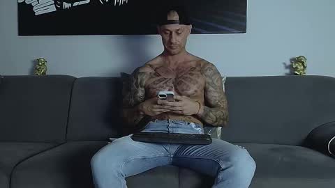 Calvin  online show from September 12, 10:43 pm