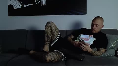 Calvin  online show from October 2, 3:27 pm