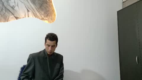 cameronsilverman online show from June 10, 9:15 pm